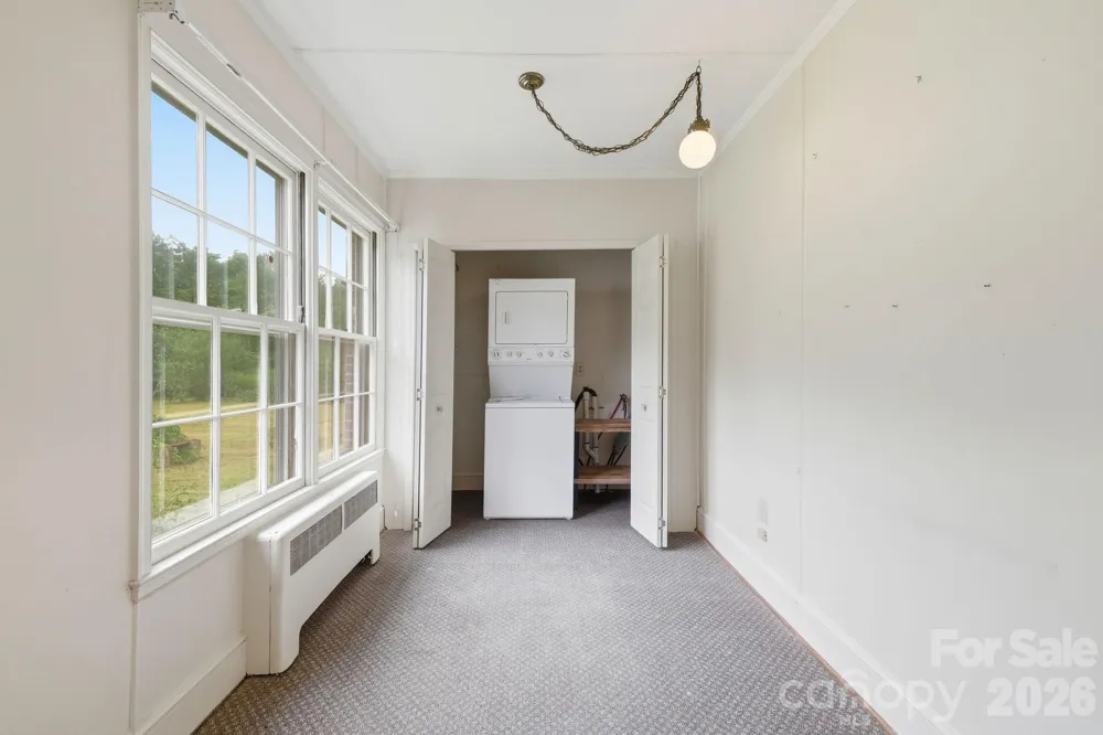 783 Skyland Drive Sylva, NC 28779