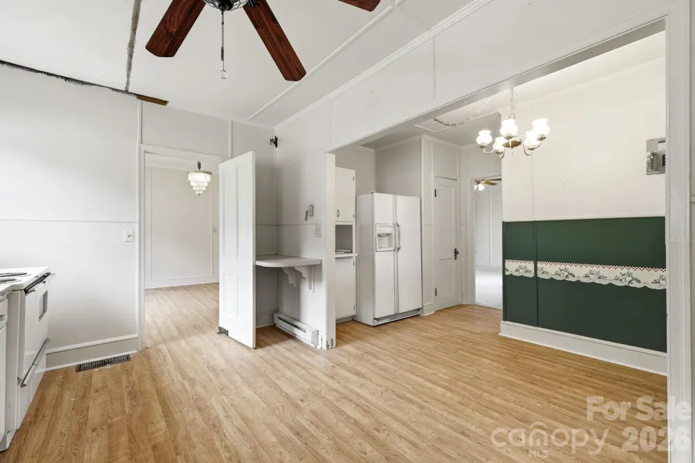 783 Skyland Drive Sylva, NC 28779