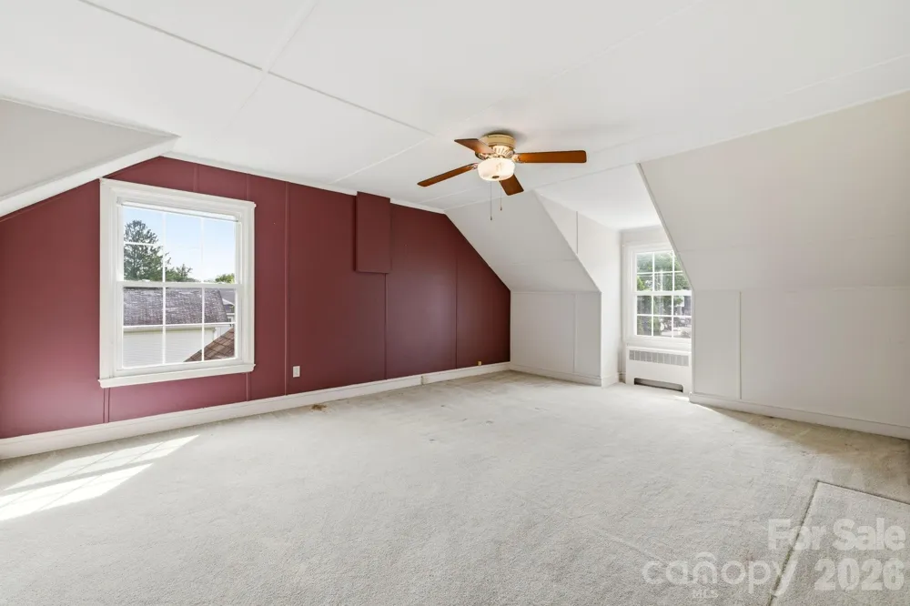 783 Skyland Drive Sylva, NC 28779
