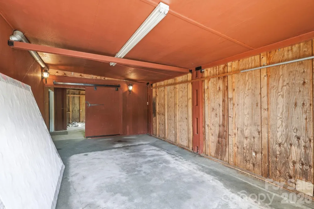783 Skyland Drive Sylva, NC 28779