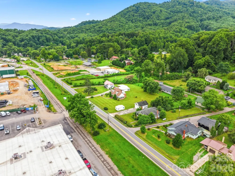 783 Skyland Drive Sylva, NC 28779