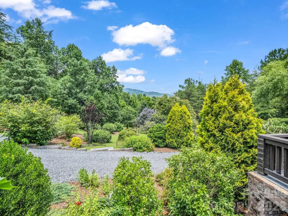115 Apple Meadow Court Lake Lure, NC 28746
