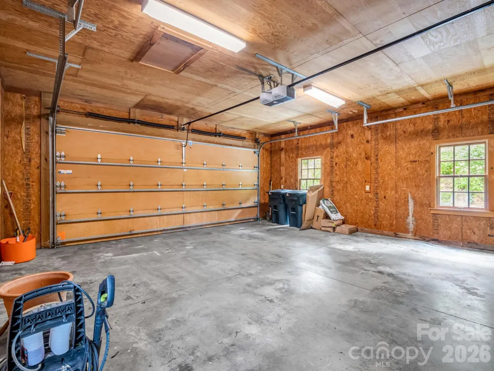115 Apple Meadow Court Lake Lure, NC 28746