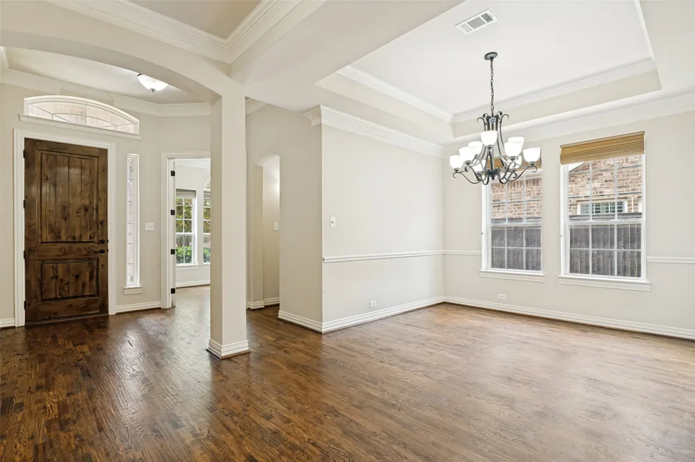10715 Dixon Branch Drive Dallas, TX 75218