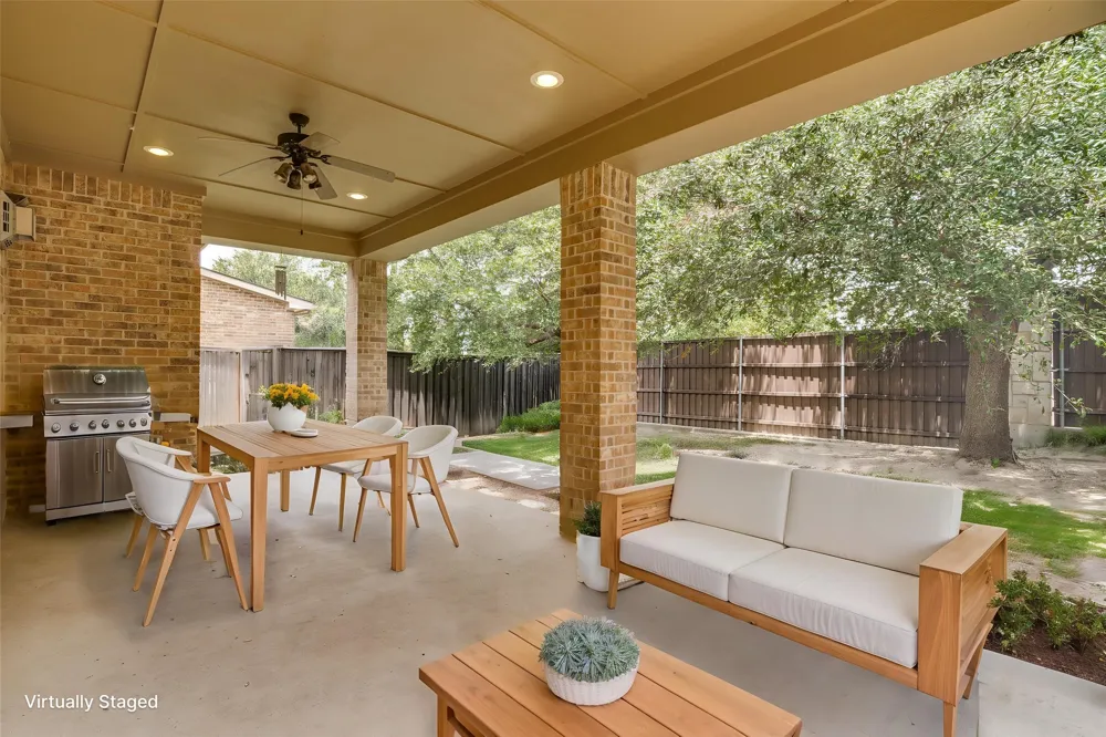 10715 Dixon Branch Drive Dallas, TX 75218