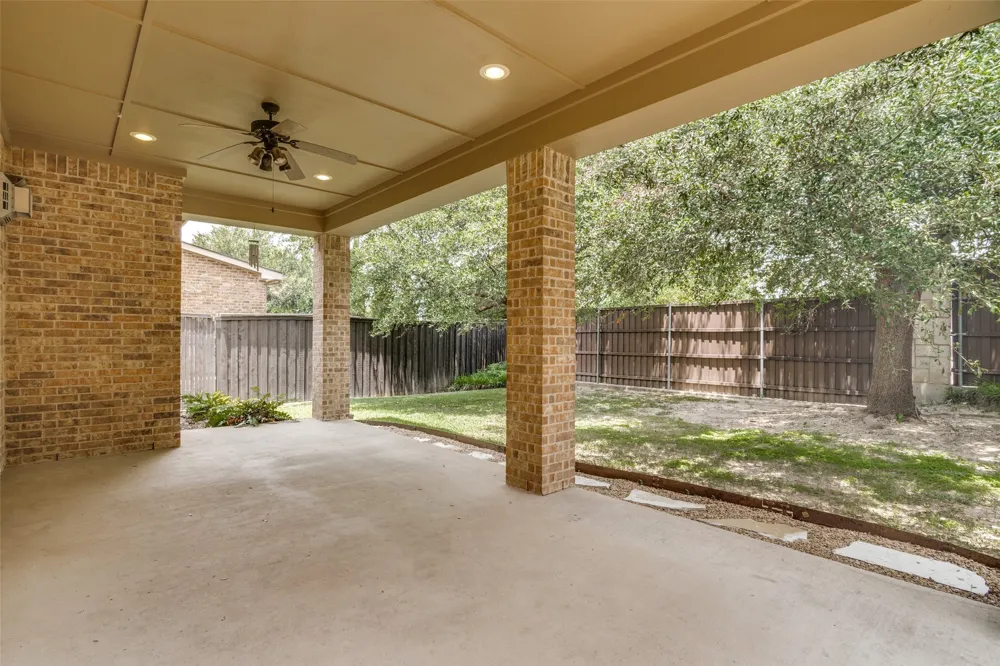 10715 Dixon Branch Drive Dallas, TX 75218