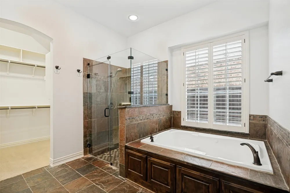 10715 Dixon Branch Drive Dallas, TX 75218