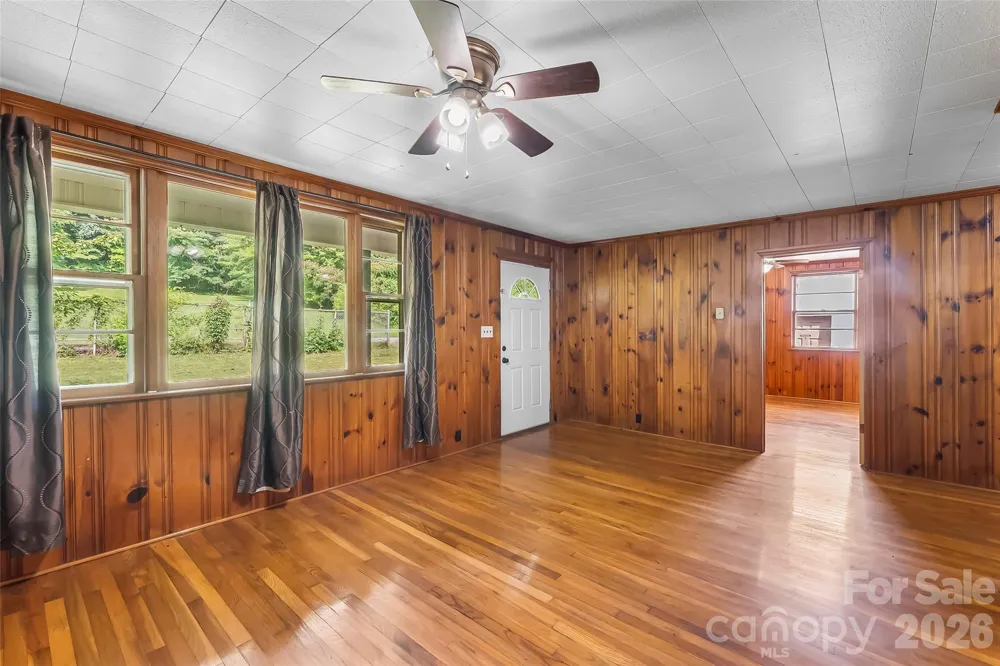 194 Virginia Drive Marion, NC 28752