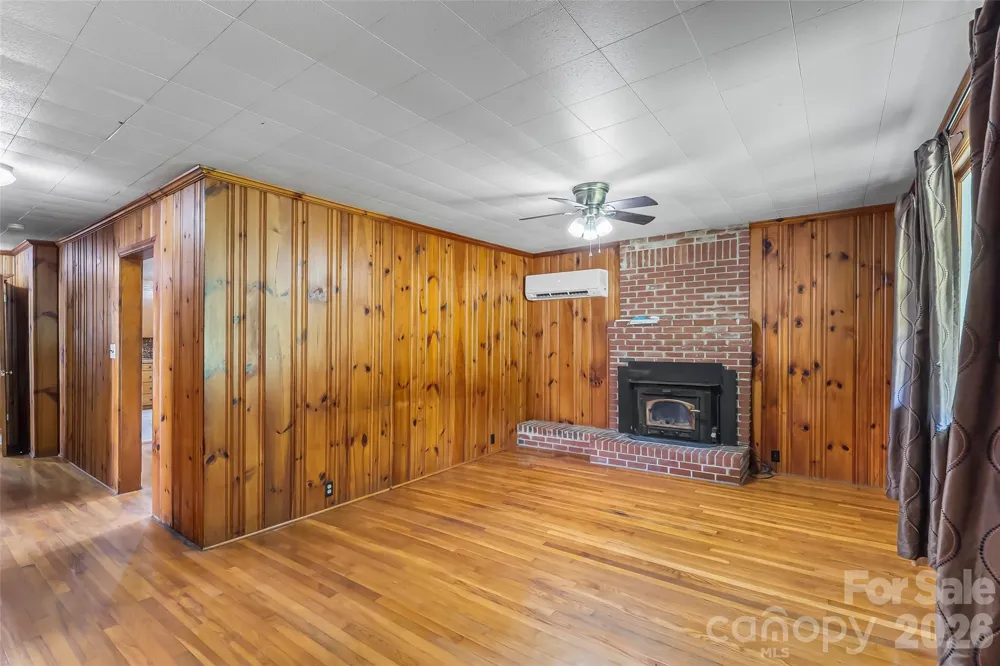 194 Virginia Drive Marion, NC 28752