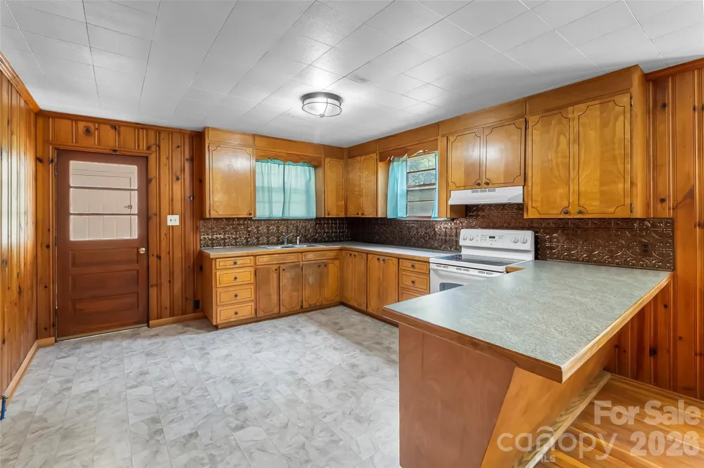 194 Virginia Drive Marion, NC 28752
