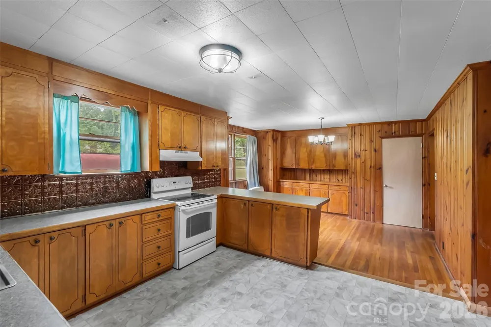 194 Virginia Drive Marion, NC 28752