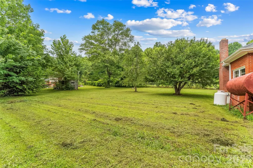 194 Virginia Drive Marion, NC 28752