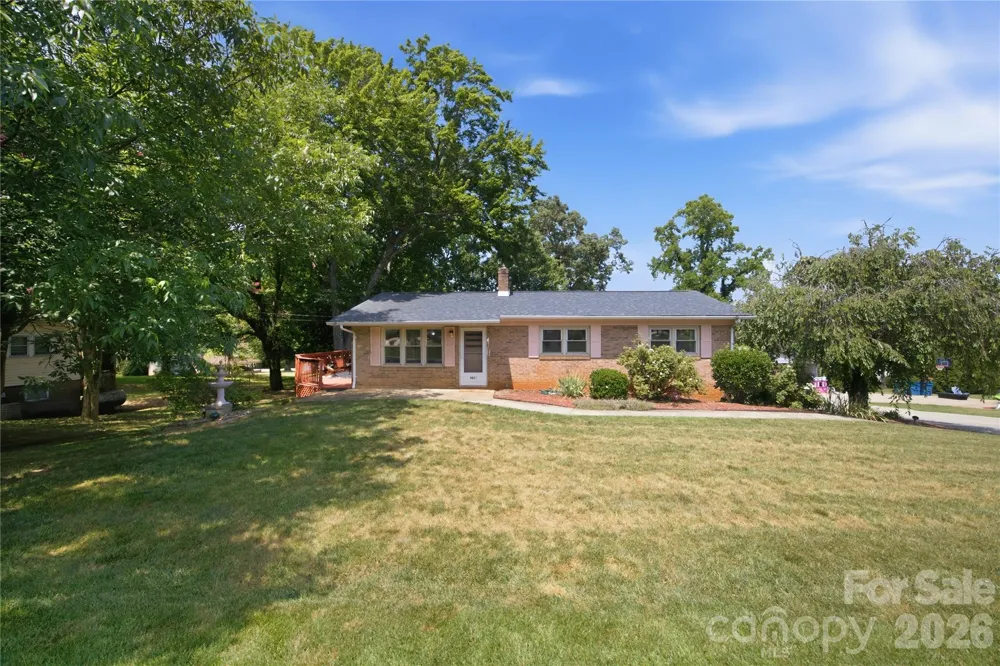 4821 Raleigh Street Conover, NC 28613