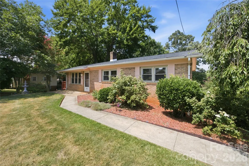 4821 Raleigh Street Conover, NC 28613
