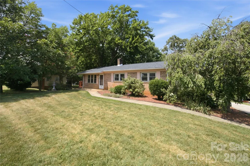 4821 Raleigh Street Conover, NC 28613