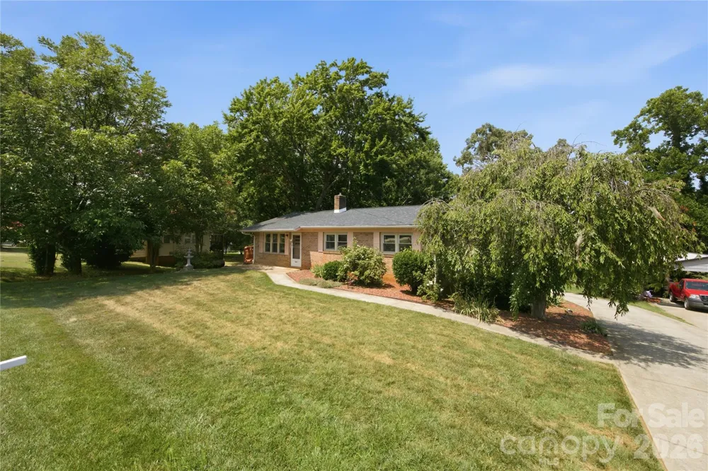 4821 Raleigh Street Conover, NC 28613