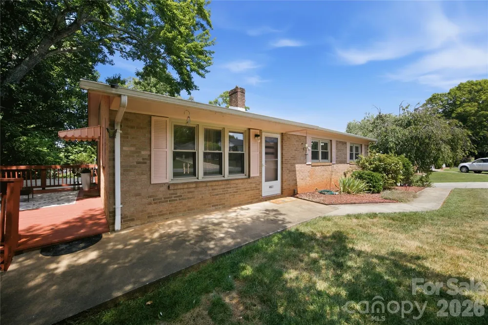 4821 Raleigh Street Conover, NC 28613