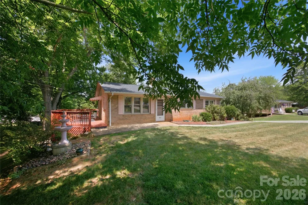 4821 Raleigh Street Conover, NC 28613
