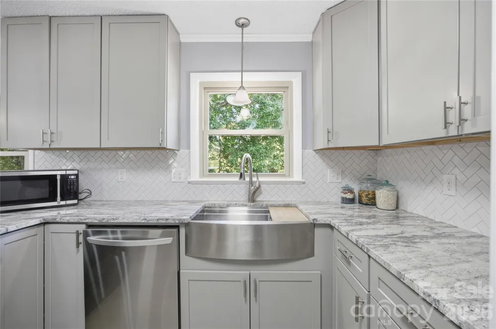 4821 Raleigh Street Conover, NC 28613