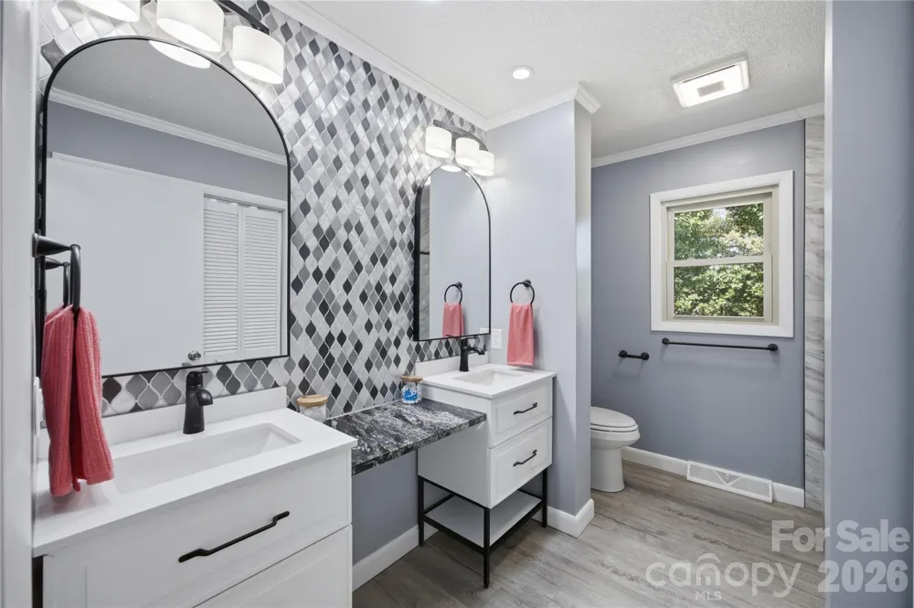 4821 Raleigh Street Conover, NC 28613