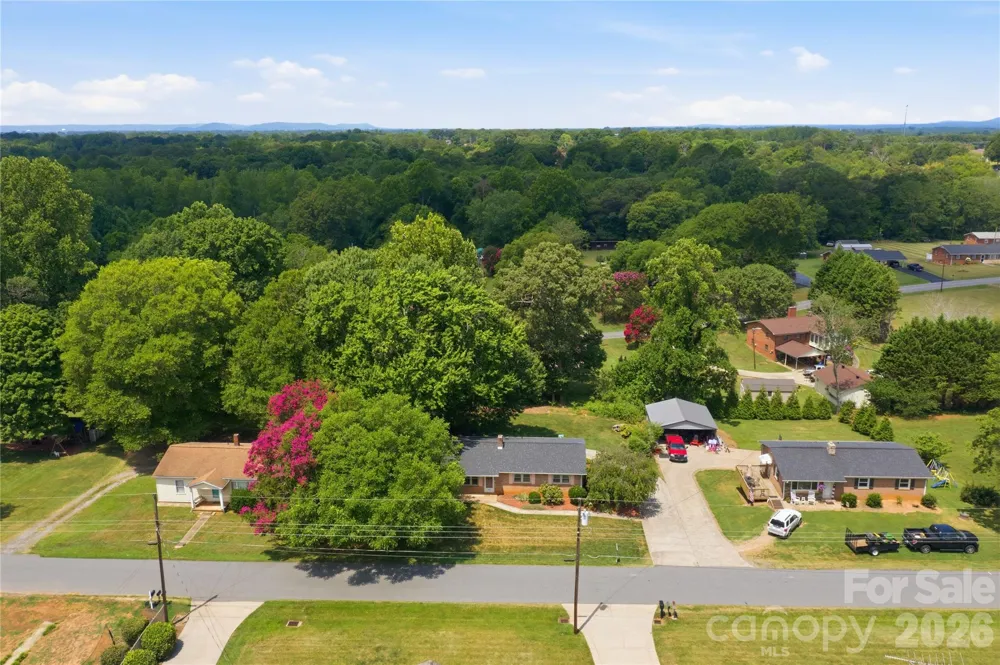 4821 Raleigh Street Conover, NC 28613