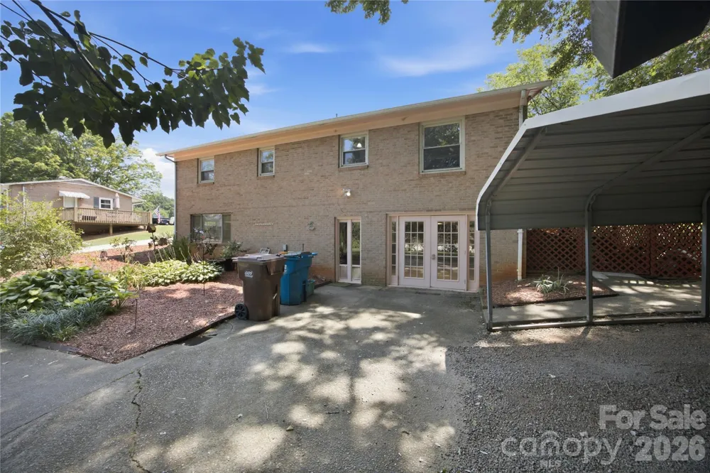 4821 Raleigh Street Conover, NC 28613