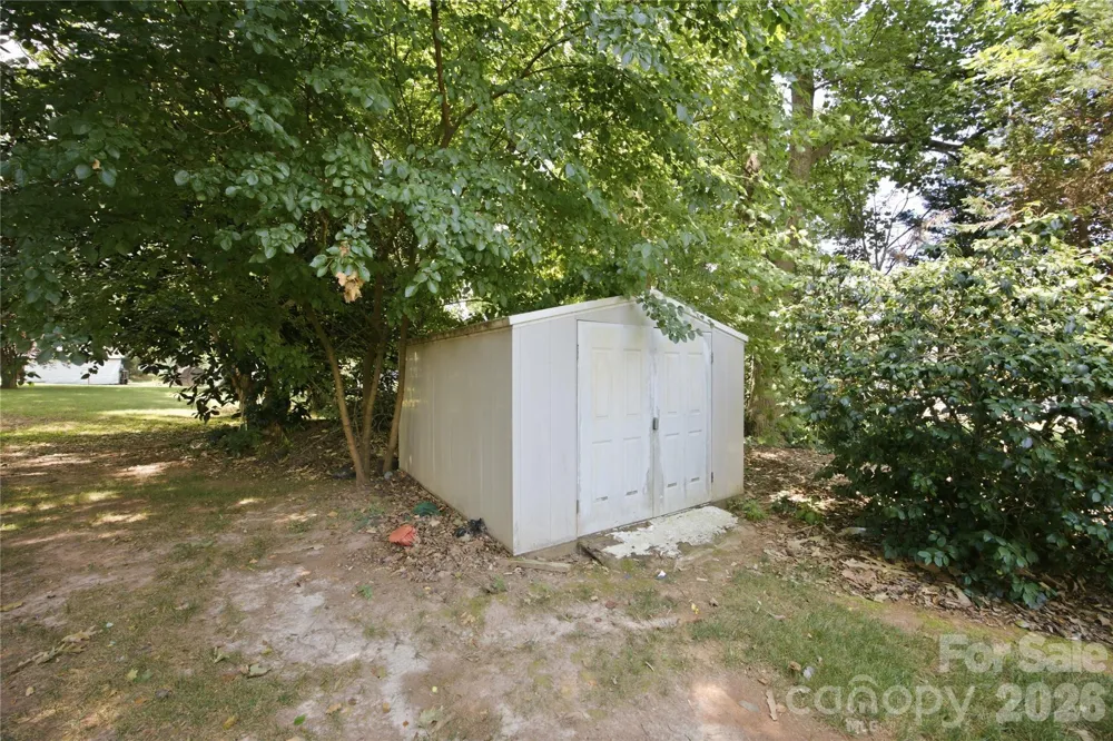 4821 Raleigh Street Conover, NC 28613