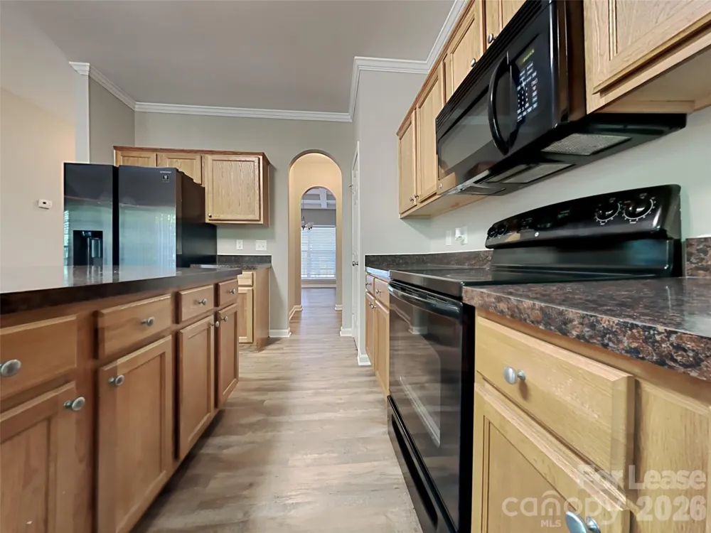 1909 Thorn Crest Drive Waxhaw, NC 28173