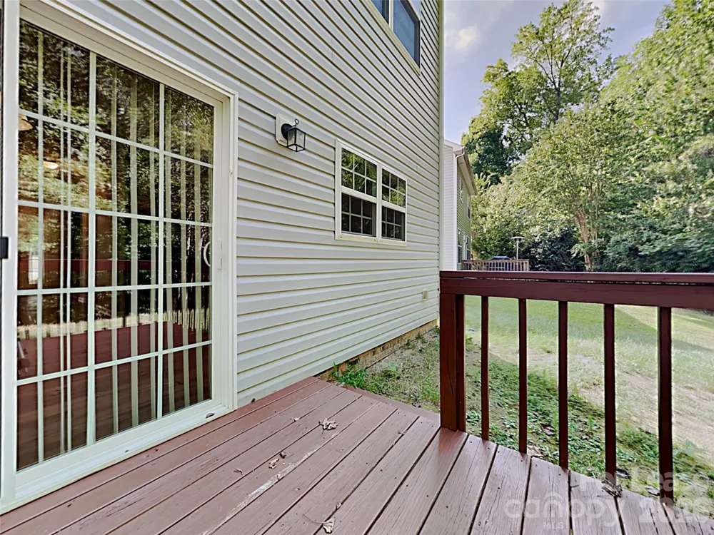 1909 Thorn Crest Drive Waxhaw, NC 28173