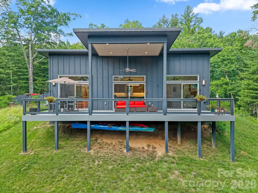 337 Leatherbreeches Drive Tuckasegee, NC 28783