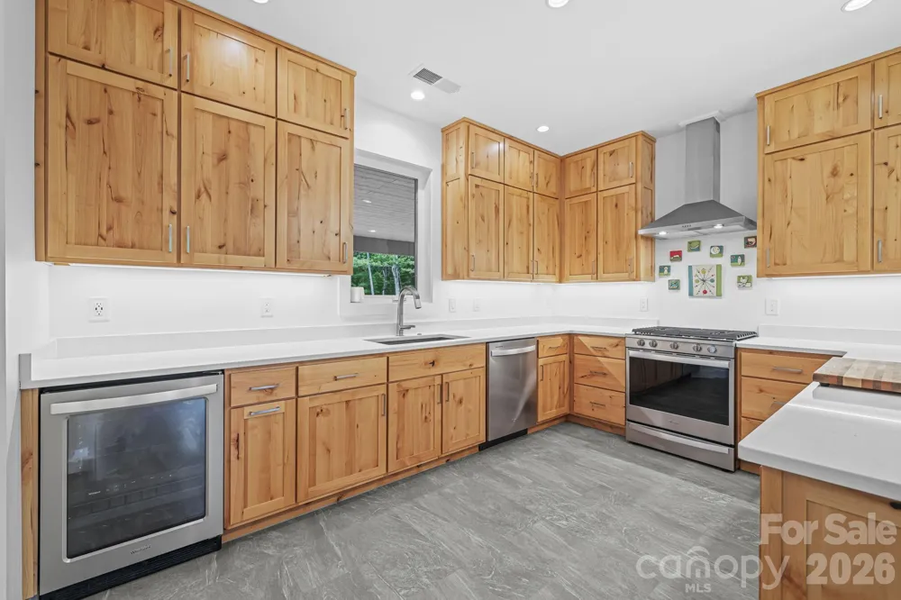 337 Leatherbreeches Drive Tuckasegee, NC 28783