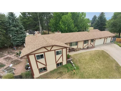 3825 Wesley Court