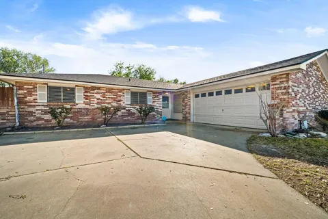 3925 Tripoli