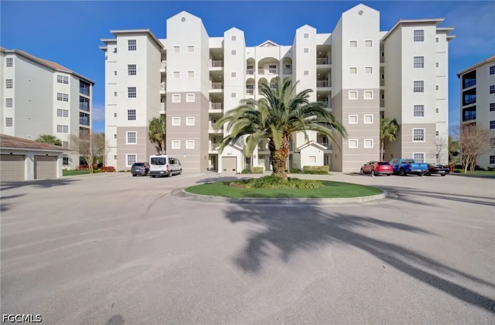 Dalmahoy Court #101 Fort Myers, FL 33916