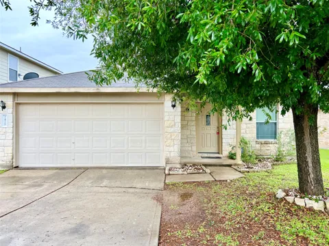 2428 Green Meadows Lane