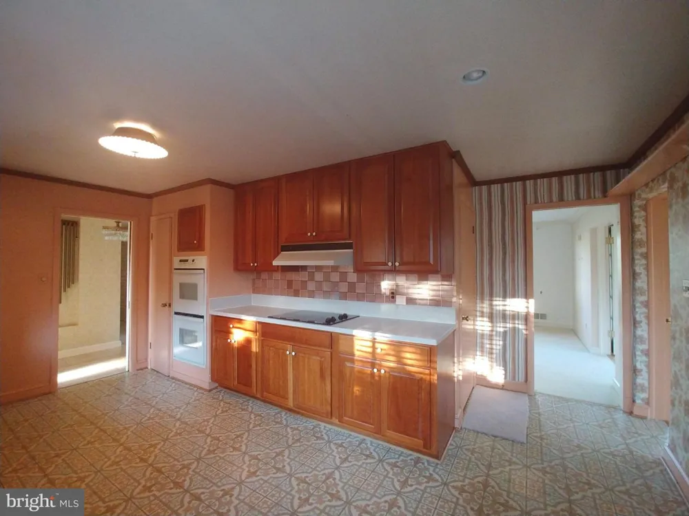 1429 LABURNUM STREET Mclean, VA 22101