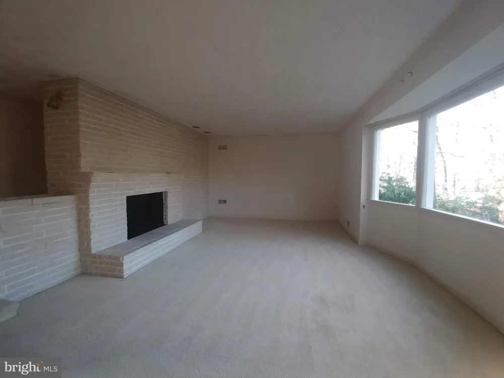 1429 LABURNUM STREET Mclean, VA 22101