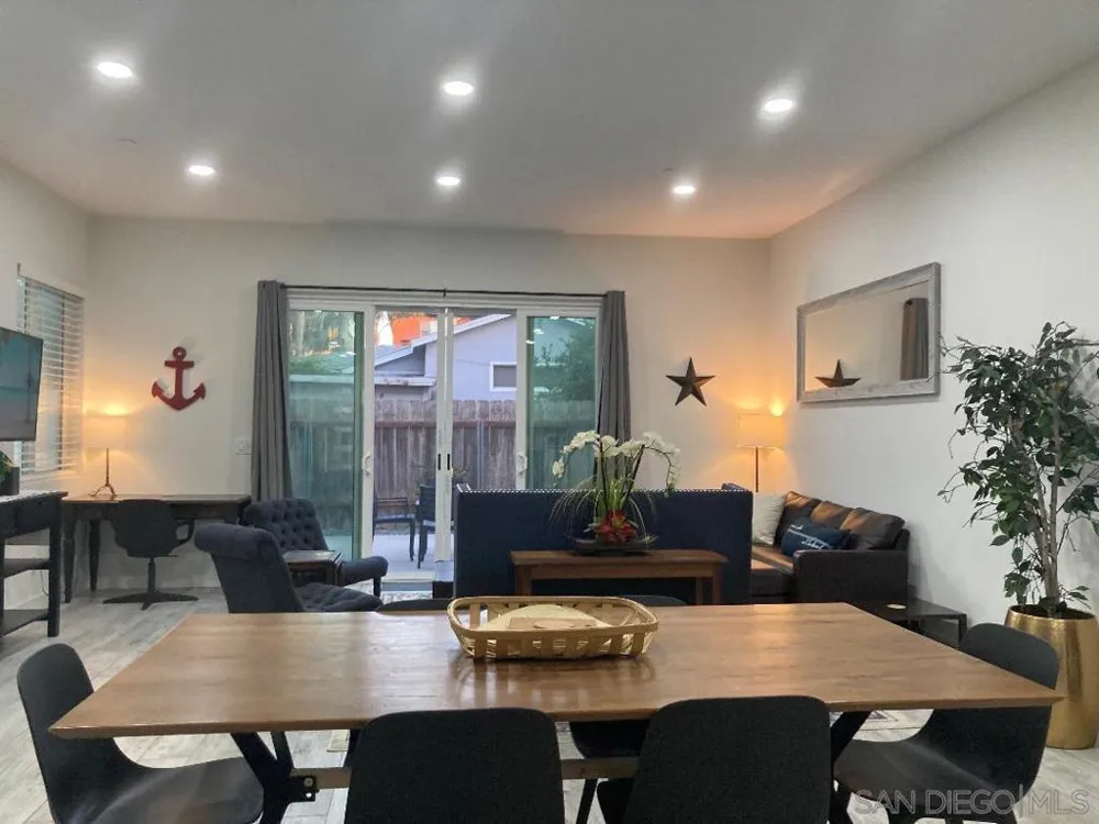 253 DAHLIA Imperial Beach, CA 91932