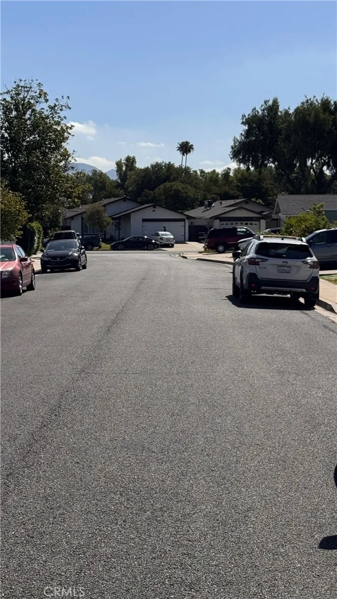 3942 Lecont Court Simi Valley, CA 93063