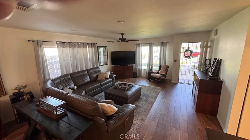 3942 Lecont Court Simi Valley, CA 93063