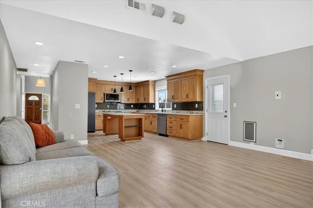 941 Pellham Lompoc, CA 93436