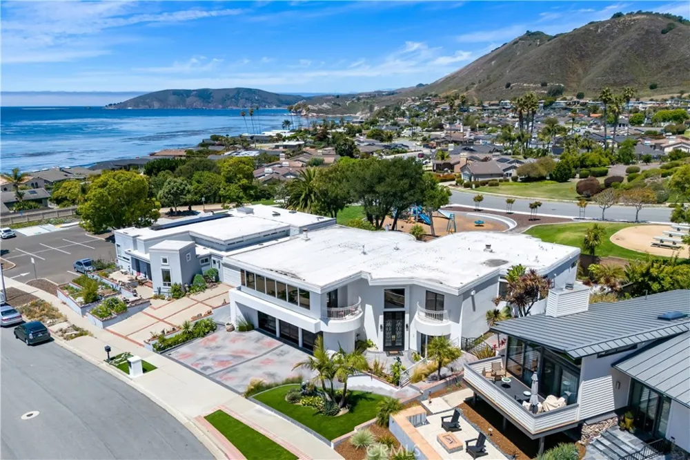 140 Florin Street Pismo Beach, CA 93449