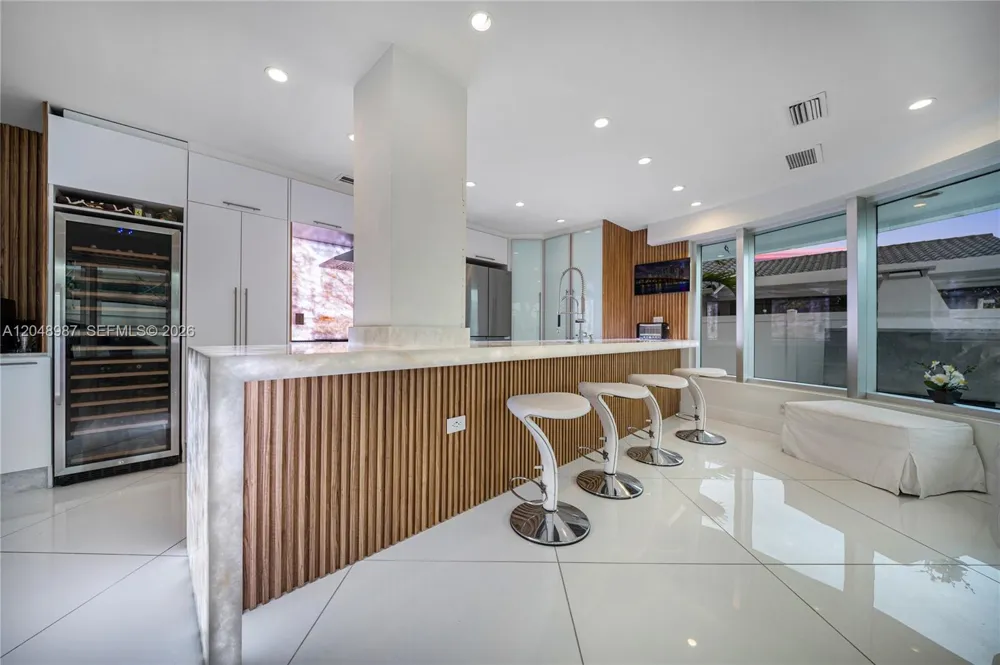 3344 NE 167th St North Miami Beach, FL 33160