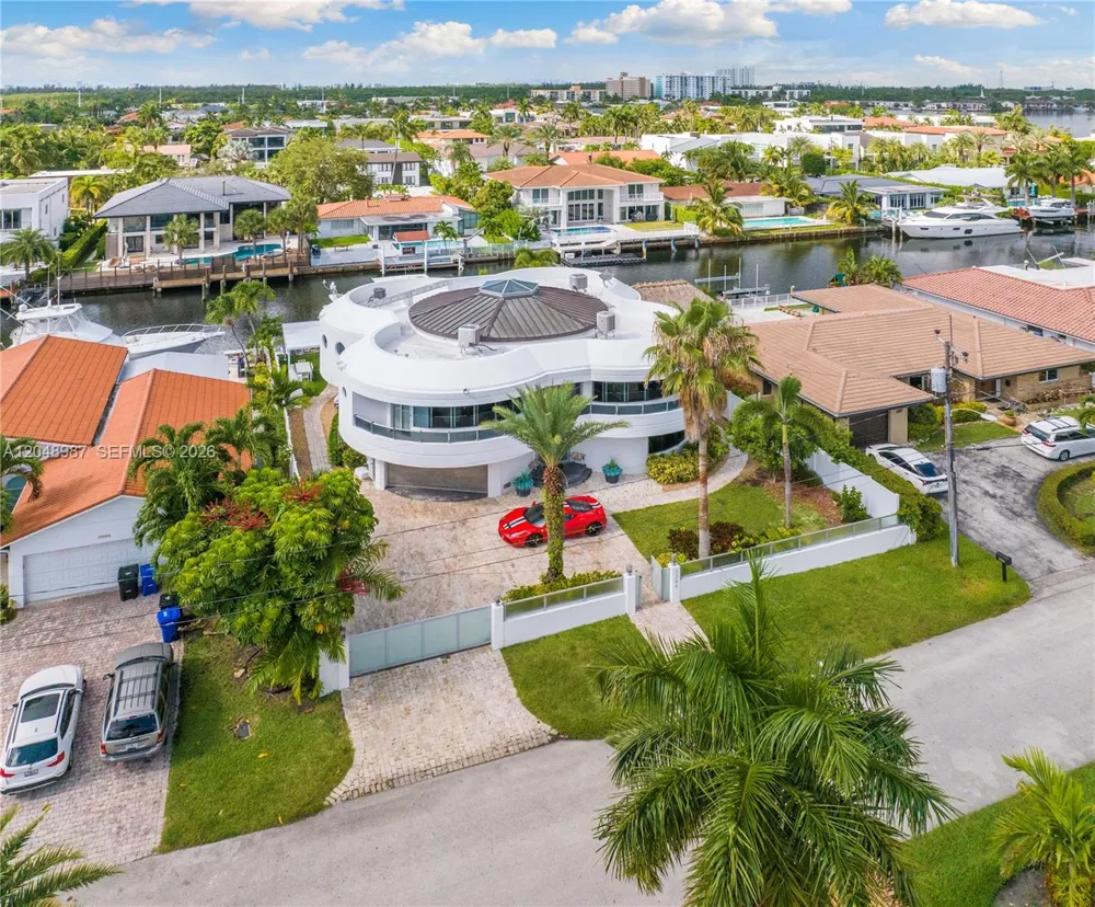 3344 NE 167th St North Miami Beach, FL 33160