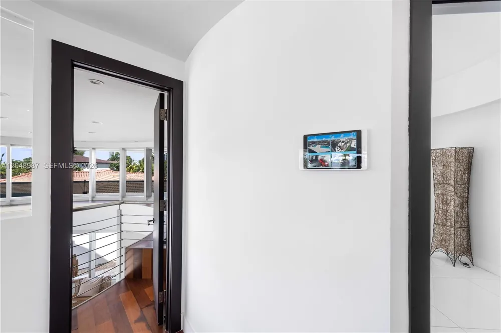 3344 NE 167th St North Miami Beach, FL 33160