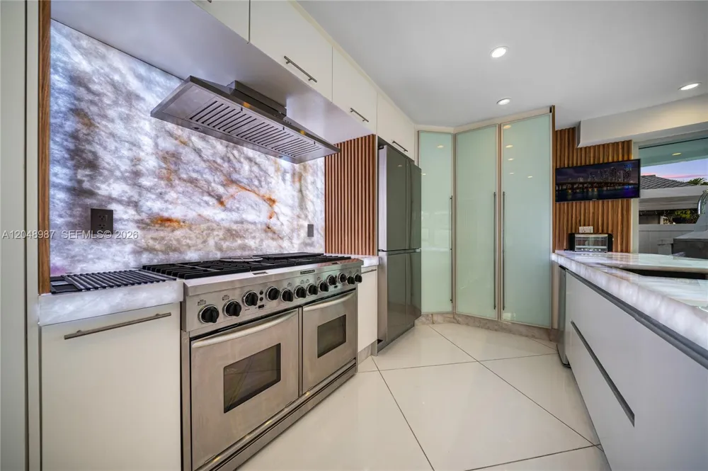 3344 NE 167th St North Miami Beach, FL 33160