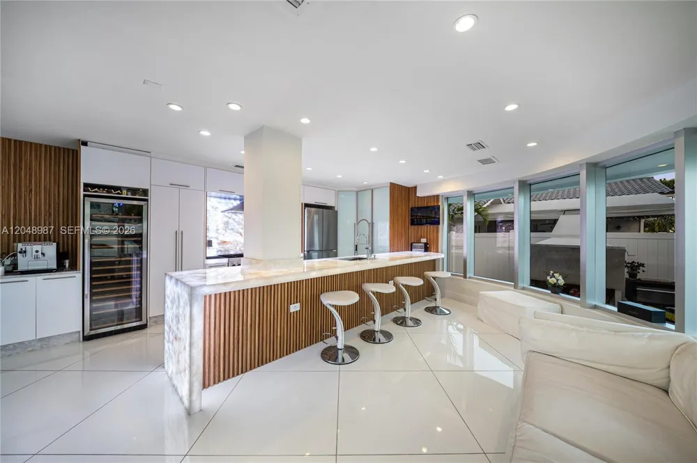 3344 NE 167th St North Miami Beach, FL 33160