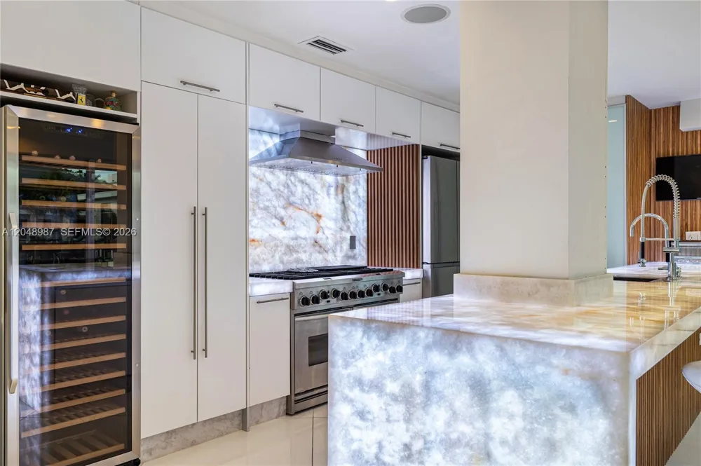 3344 NE 167th St North Miami Beach, FL 33160