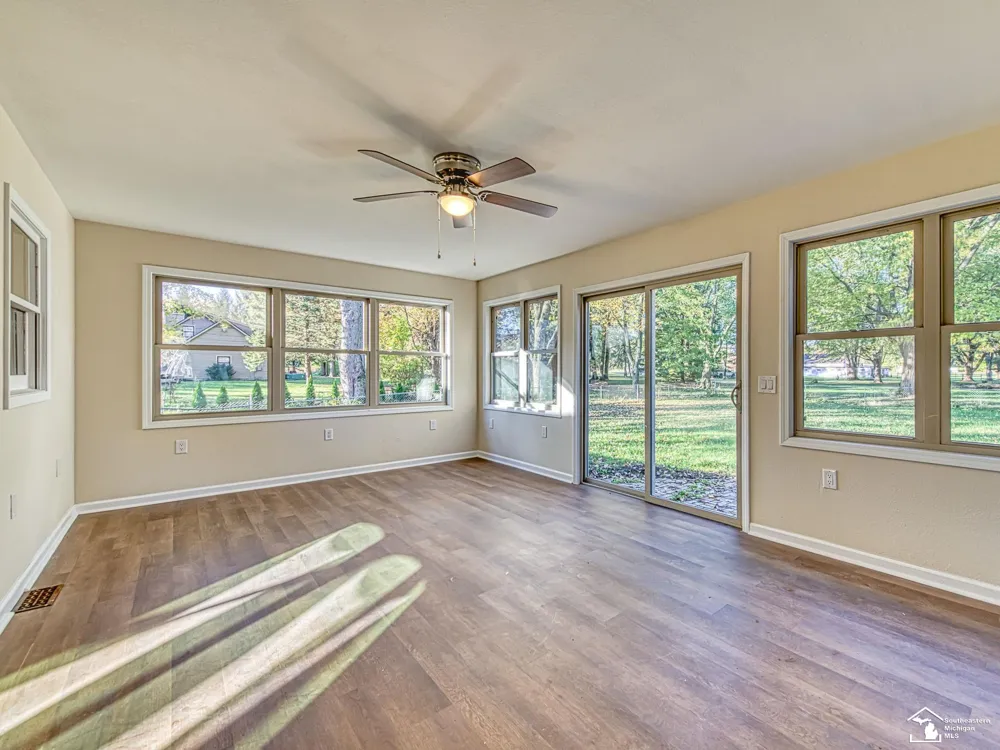 10711 Douglas Road Bedford Township, MI 48182