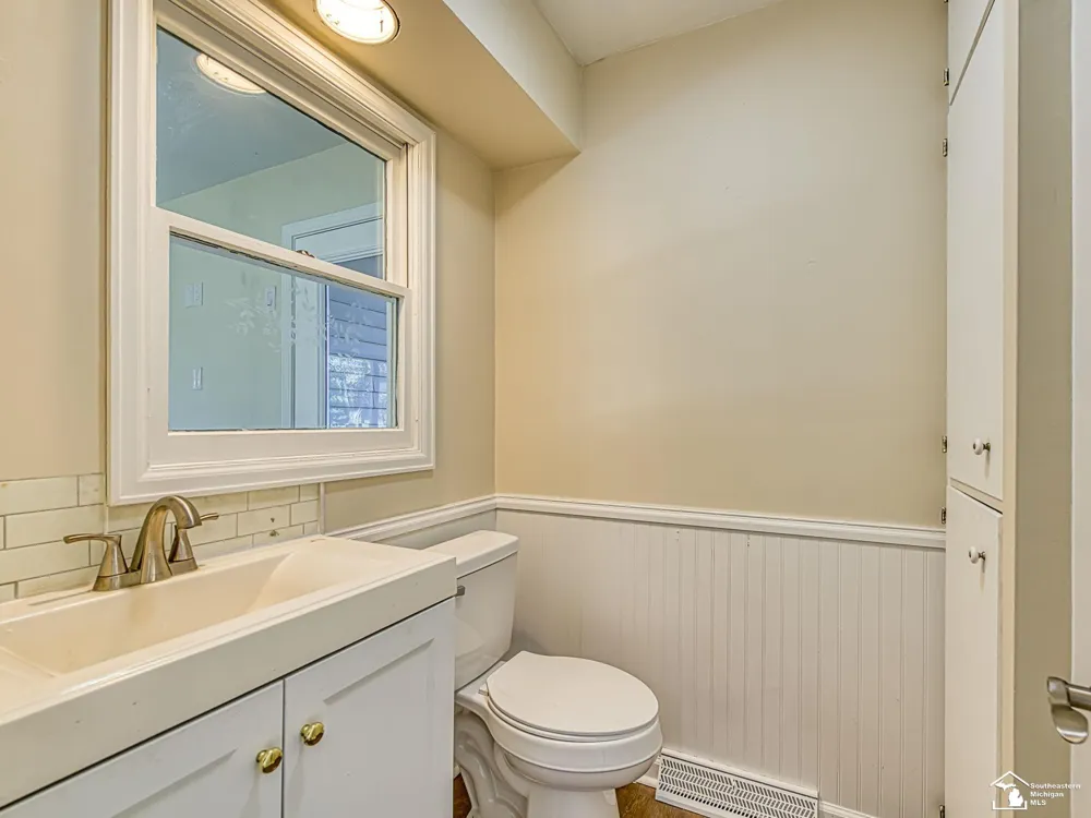 10711 Douglas Road Bedford Township, MI 48182